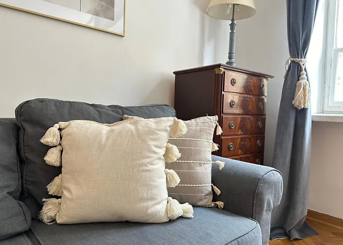 Charming Apartment At Old Town